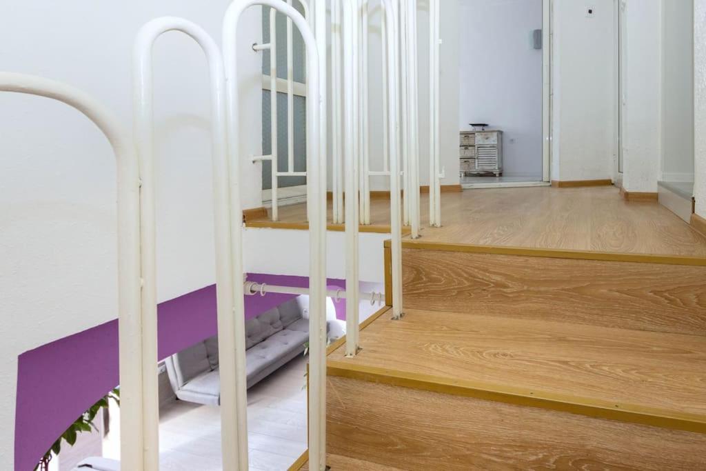 Sunny 2-Bedroom Maisonette Varna & Parking Exterior foto